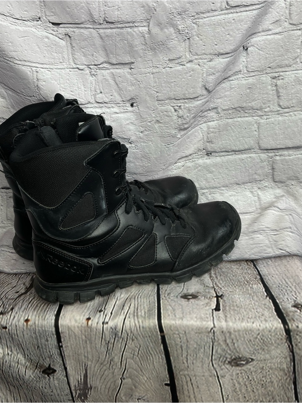 Reebok Duty Men's Sublite Cushion Tactical Leather Work Boot  Black Sz 8.5 AS IS